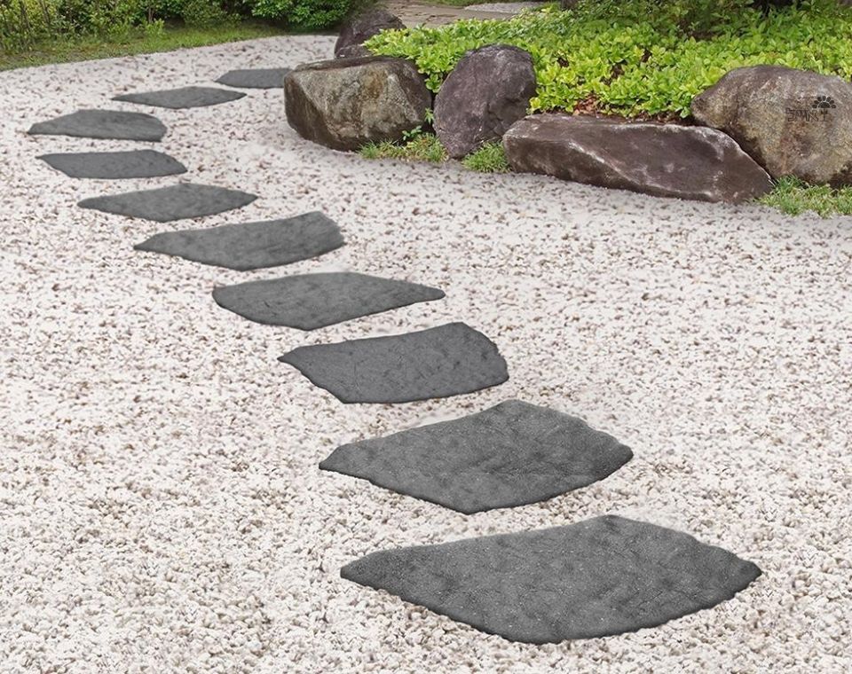 אבן מדרך טבעית 60*50 | בזלת