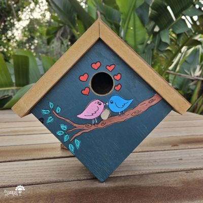 תיבת קינון לציפורים בעבודת אומן | 24X25 | דגם 812 - זוג ציפורים