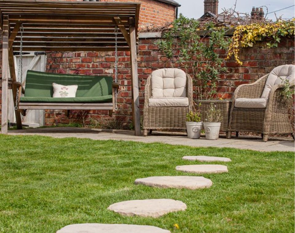 אבן מדרך טבעית לגינה | בז'