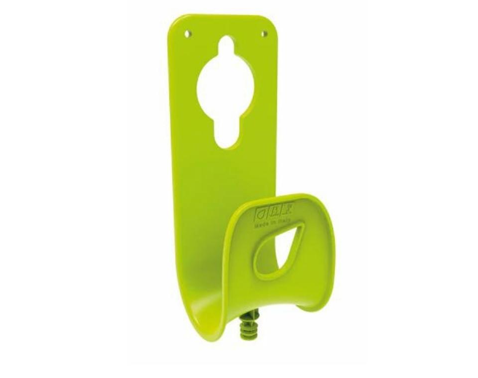 מתקן לתליית צינור השקיה על הברז